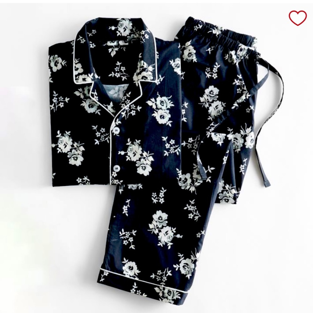 NWOT pottery barn teen black and white pajamas size small